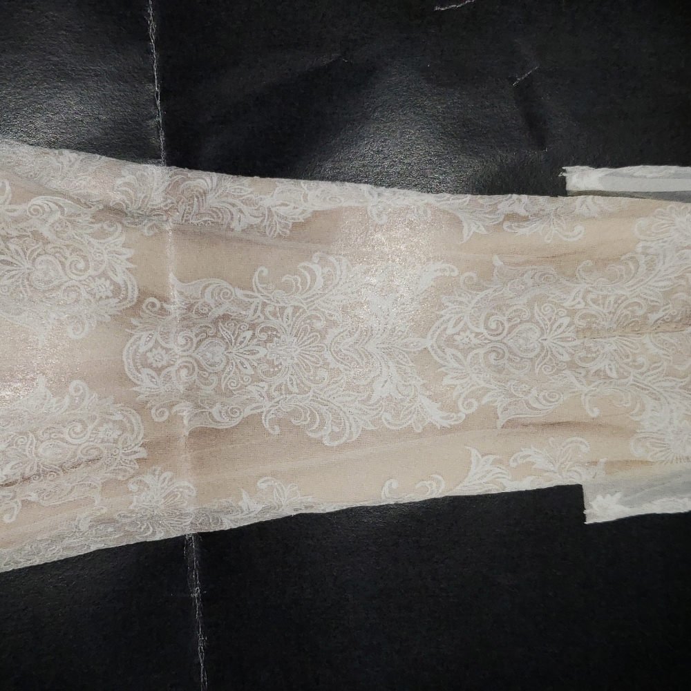 Beautiful Oleg Cassini wedding dress